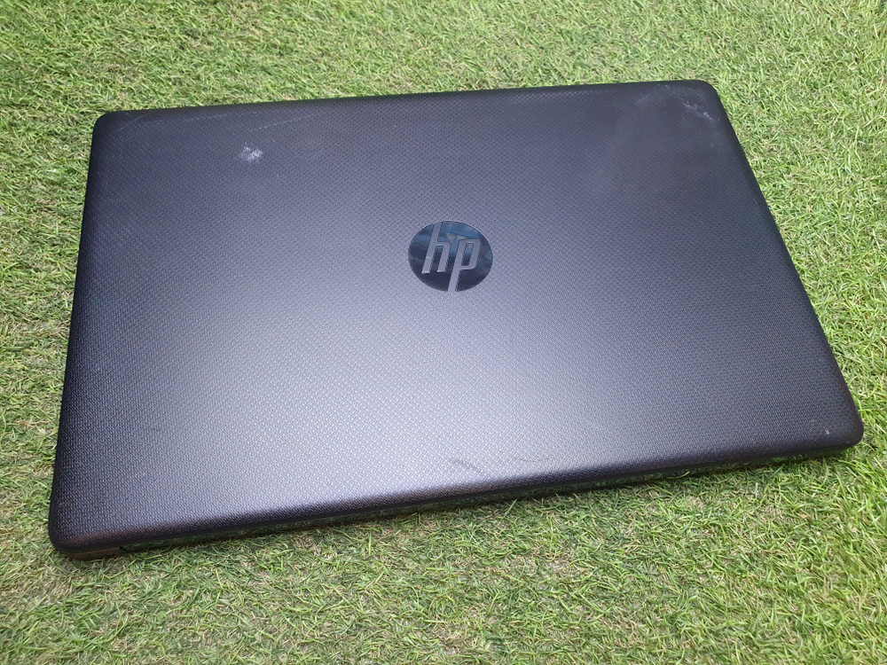 Ноутбук HP i3-10/8Gb/FHD/15-da3013ur
