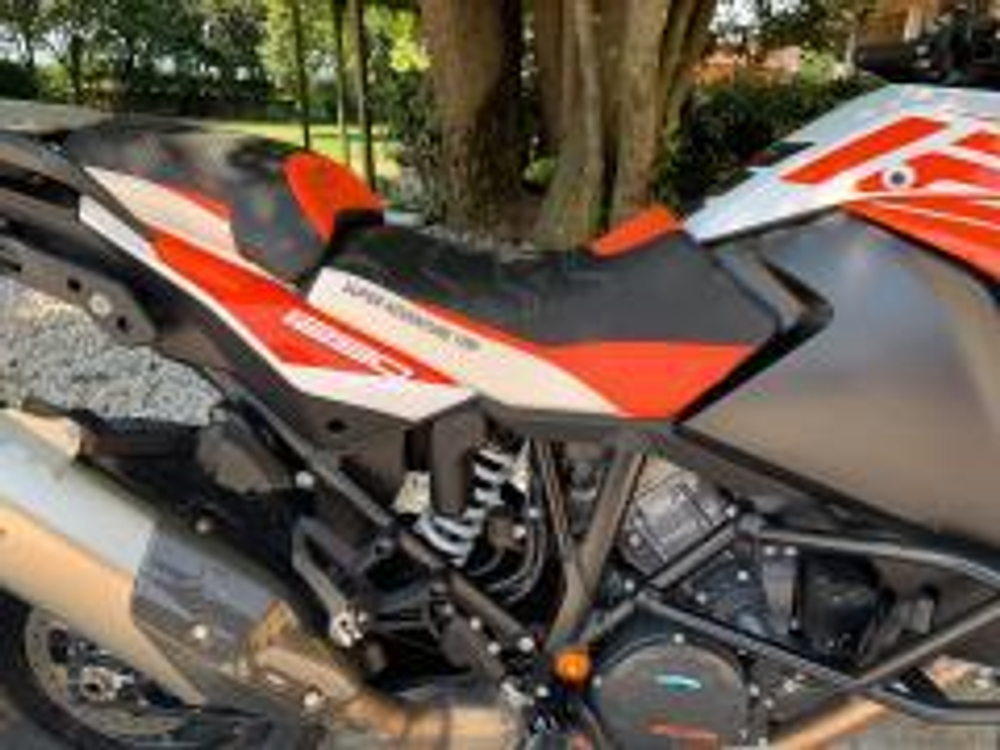 KTM Super Adventure S 1290 2017-2020 Tappezzeria Italia Чехол для сиденья Комфорт