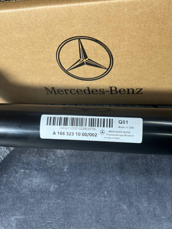 Амортизатор передний Mercedes-Benz A1663231000