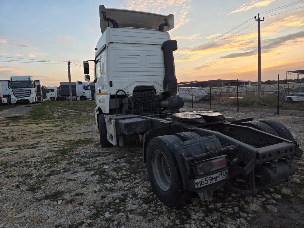 КамАЗ 5490 4x2 Седельный тягач 5490-022-87(S5) (Дизельный, 12,0 л, 401 л.с., МТ)