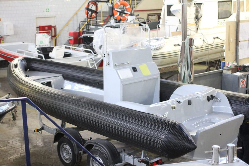 Лодка РИБ БУРЕВЕСТНИК 630 ST