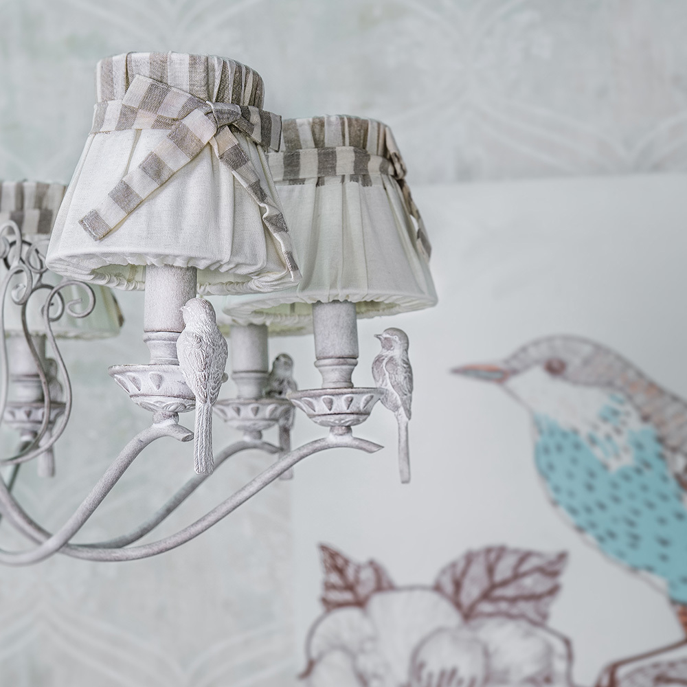 Подвесная люстра Maytoni Bird ARM013-06-W