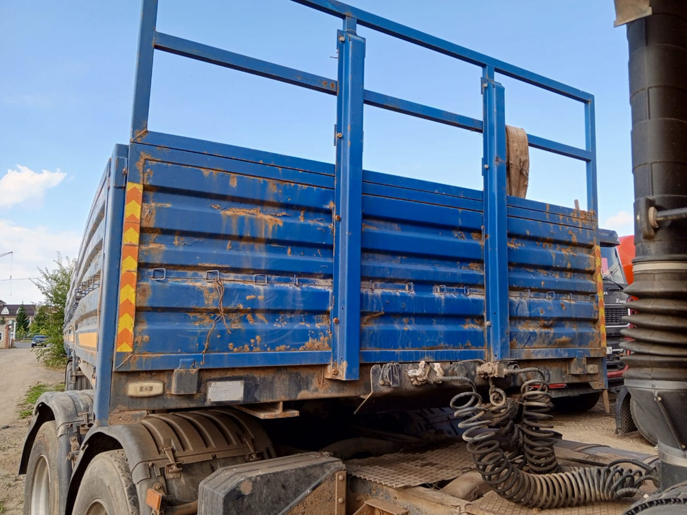 НефАЗ 9334 Полуприцеп бортовой 93341