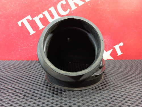 Патрубок воздушного фильтра