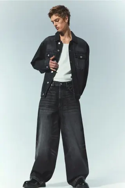 H&M Джинсы широкого кроя, черный