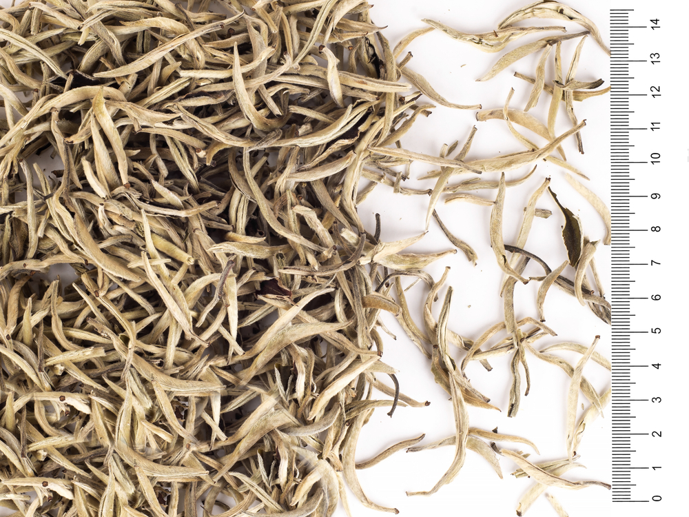 760002 Чай белый «Бай Хао Инь Чжень» (Серебряные Иглы с Белым Ворсом), коллекционный №220