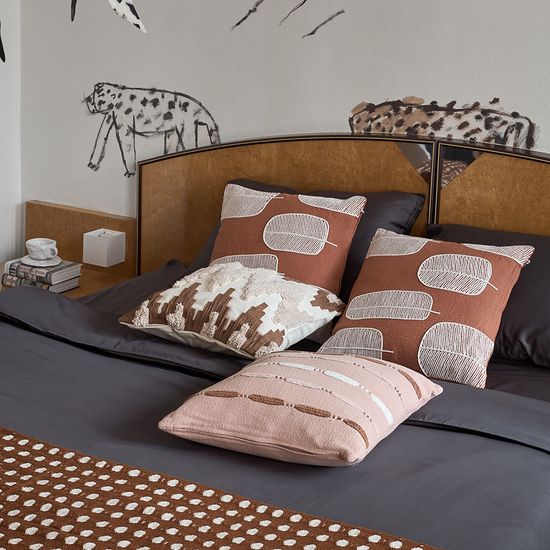 Подушка декоративная feather sketch из коллекции ethnic, 45х45 см