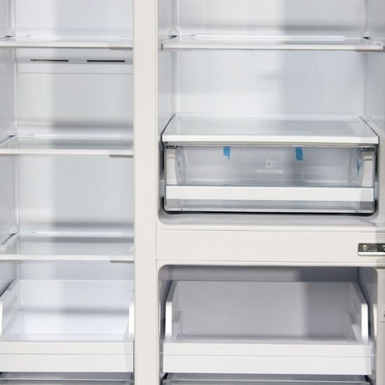 Холодильник Ginzzu NFK-475 Glass