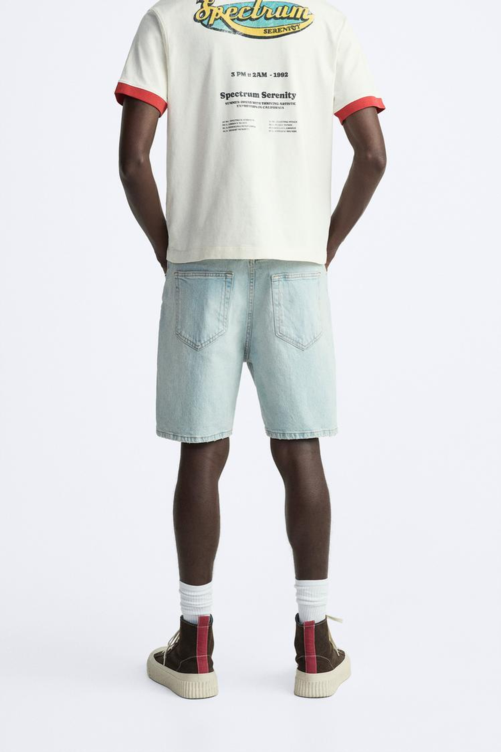 ZARA БАЗОВЫЕ ДЖИНСОВЫЕ ШОРТЫ, ГОЛУБОЙ