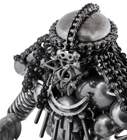 AD020/68 Фигура «Хищник с булавой» (AT)