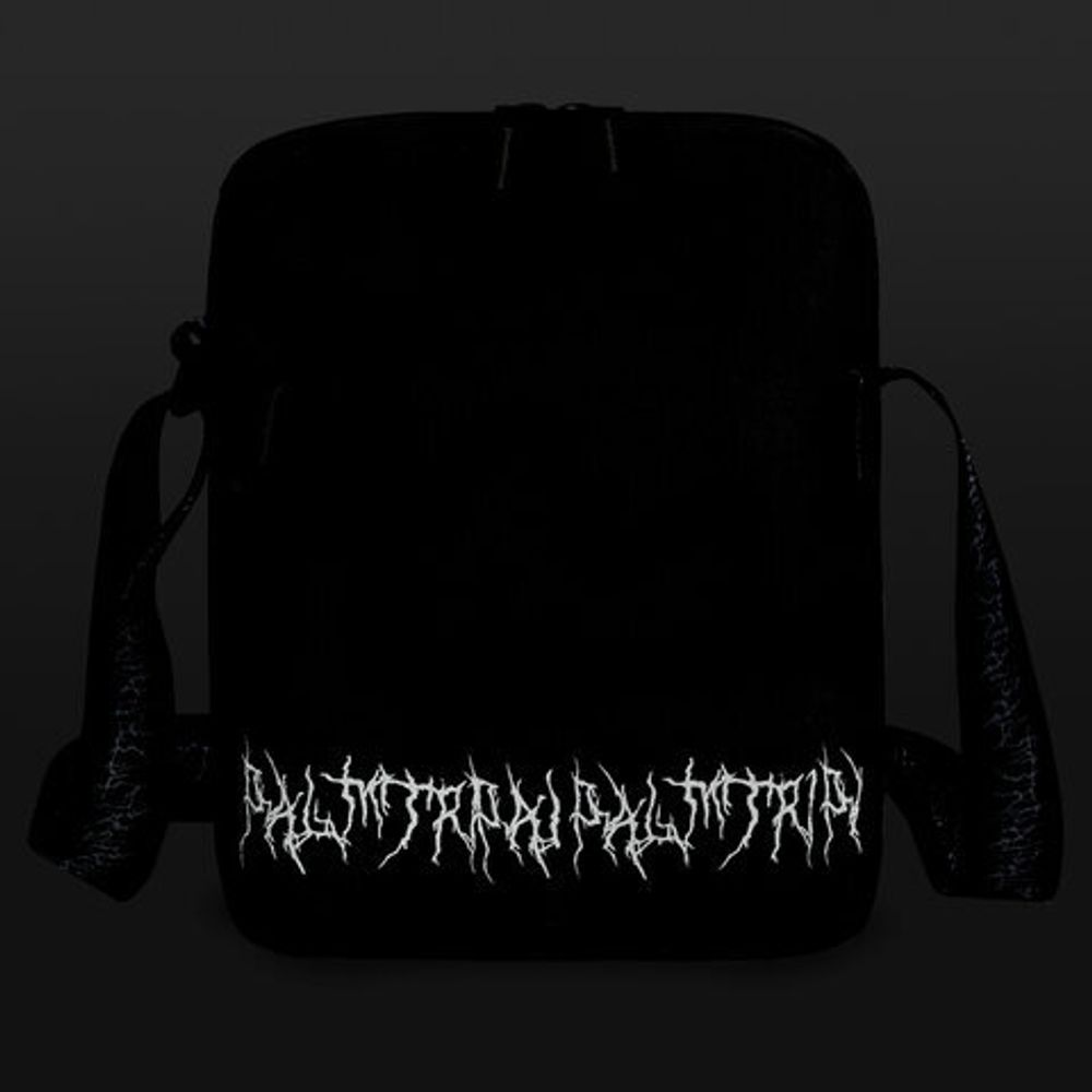 Сумка на плечо BRAUBERG COMPACT с карманом, черная с принтом, 23х17х5 см, 271686