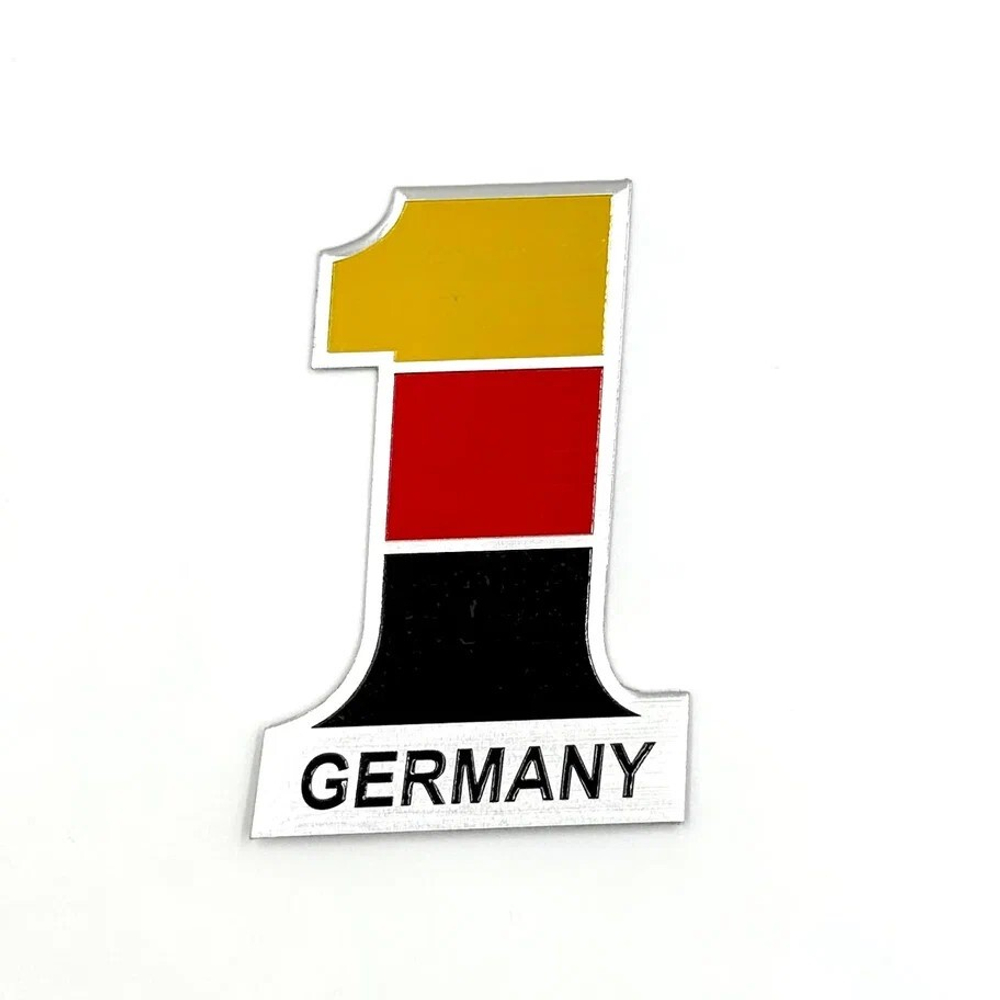 Наклейка Germany 1 объемная полиурентановая (Флаг Германии 8х12см). Желтый, красный, черный цвет