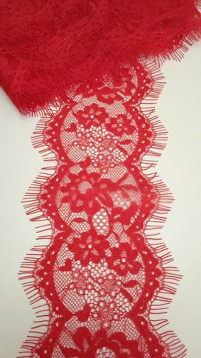 Кружево (неэластич/шир.10,5см), цвет- КРАСНЫЙ (№1), полукупон (1,4 м-1,5 м)