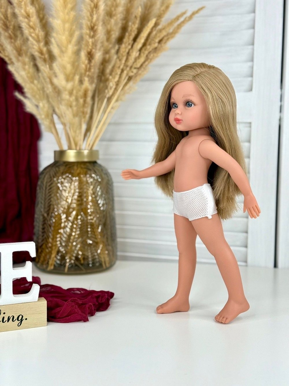 Кукла Manolo Dolls виниловая Sofia 32см без одежды (9202)