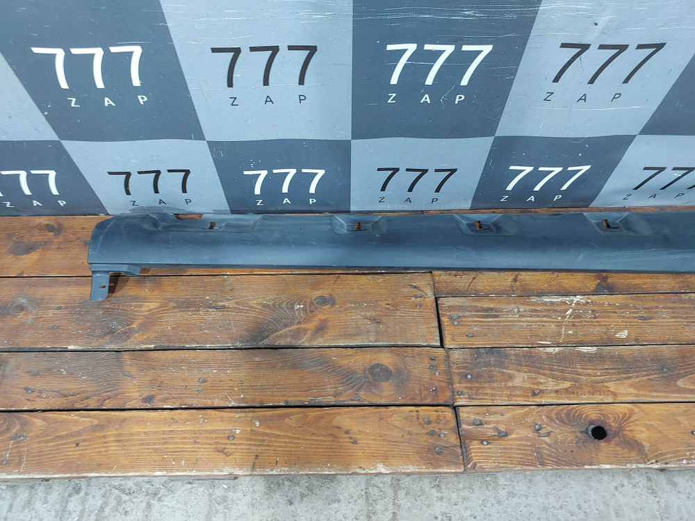 Накладка порога правого Renault Sandero 2 13-22 Б/У Оригинал 764266165R