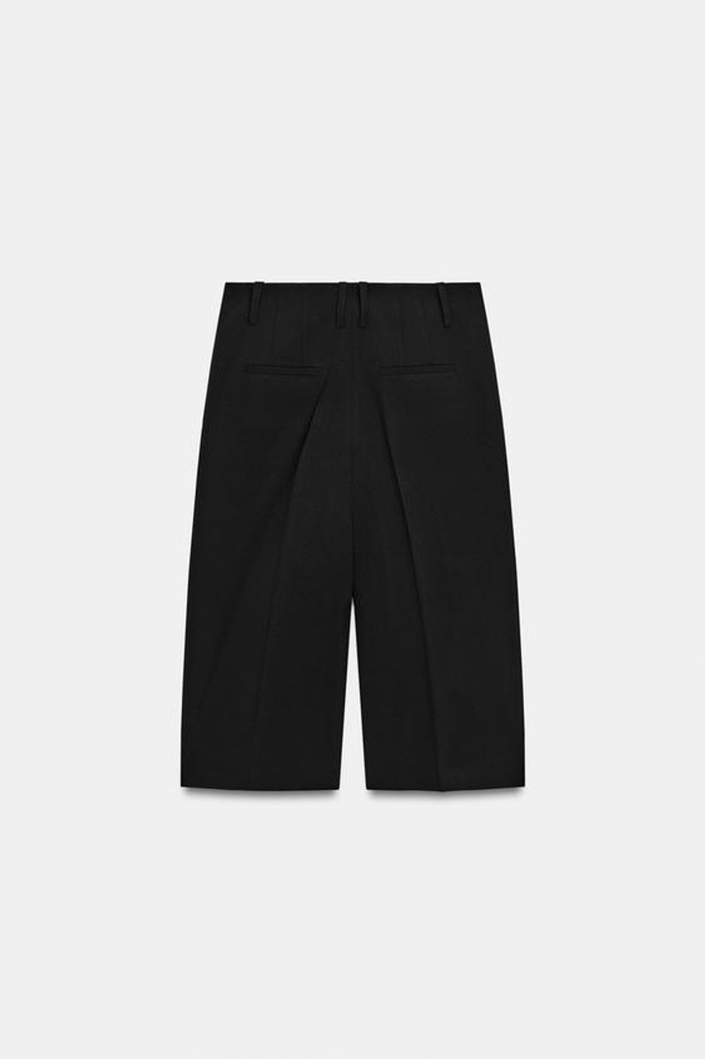 ZARA ПРЯМЫЕ ШОРТЫ С ЗАЩИПАМИ — ZW COLLECTION, ЧЕРНЫЙ