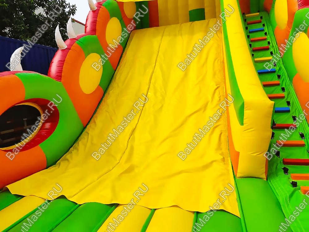 Батут-горка "Дракон 2", 11*6*8,5 м