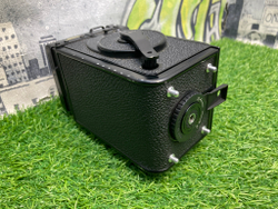 Yashica Mat-124 G