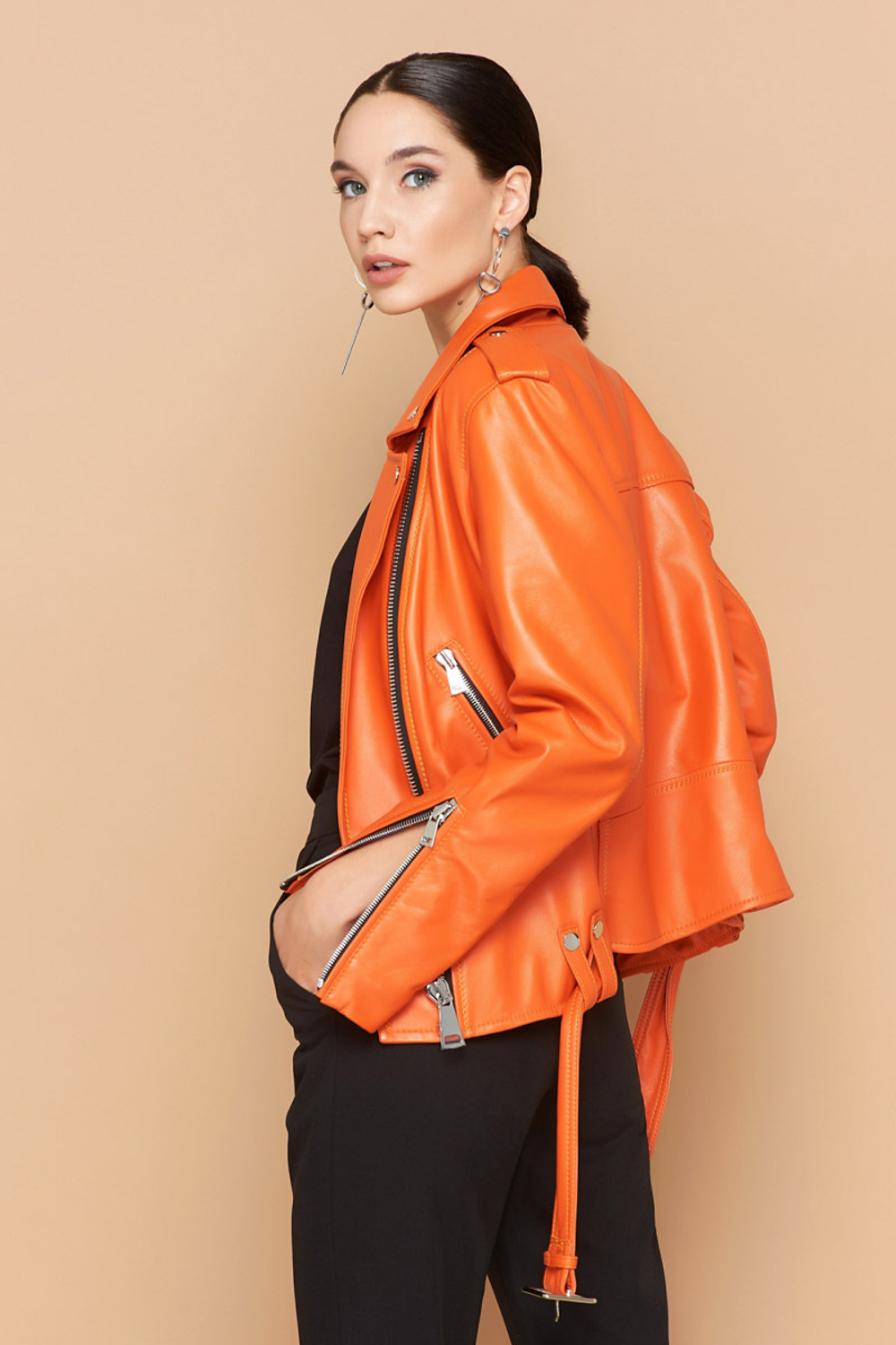 Косуха оранжевая classic мягкая кожа