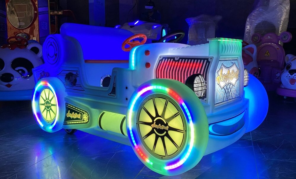 Прокатный аттракцион «Disco Car» Электромобиль