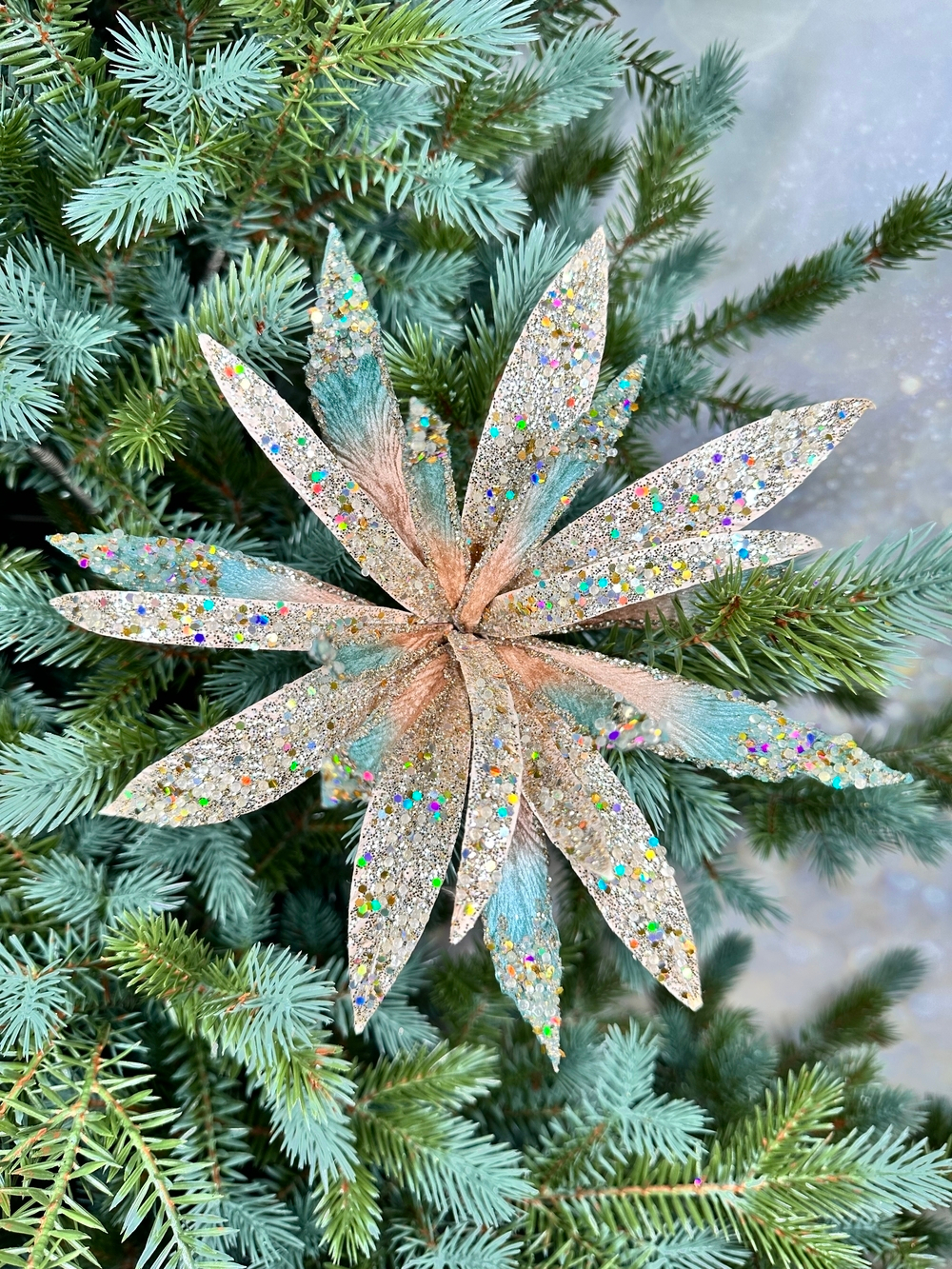 Веточка пальмы 30см ChristmasDeLuxe premium collection бирюзовая