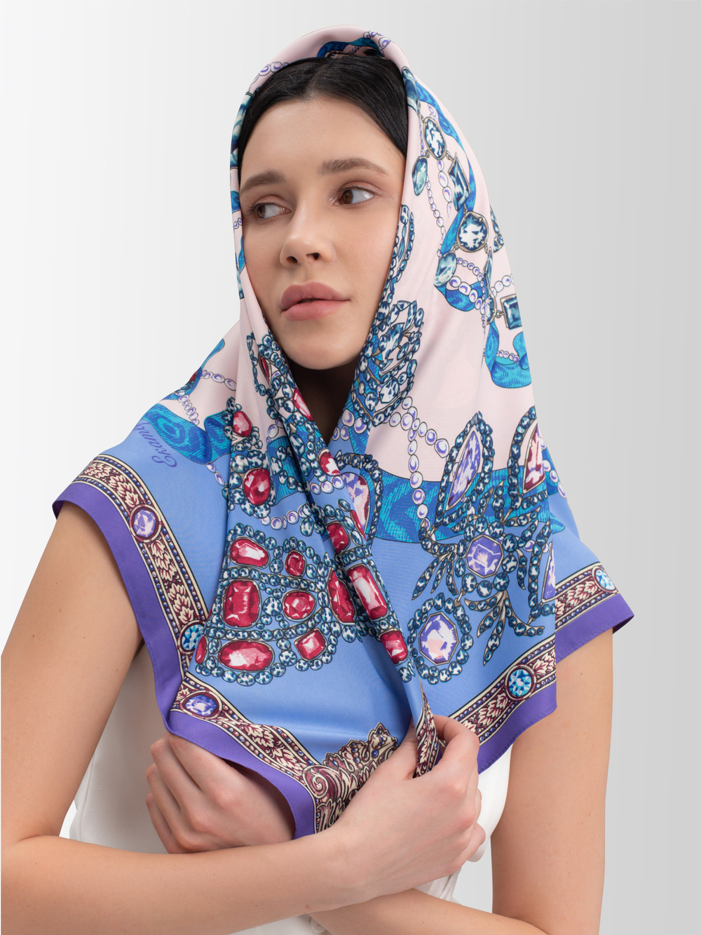 Платок «Драгоценности Екатерины Великой»