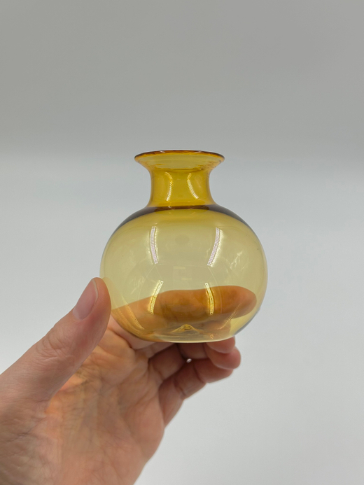 Миниатюрная жёлтая ваза Лауша