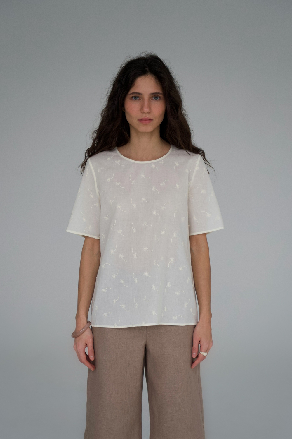 Дефект ткани. Пятно. Топ Air с коротким рукавом из хлопка 100%. Цвет айвори. Размер L. №20