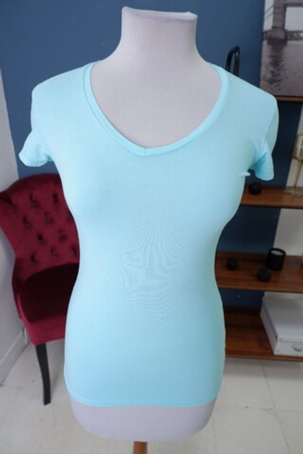 Футболка Твоё базовая 42 размер