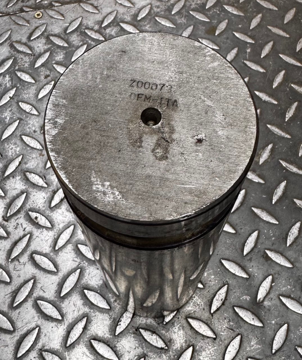 Палец 198-71-21561