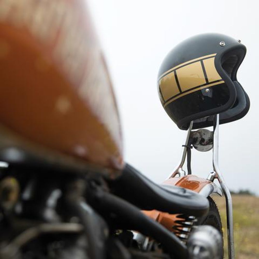 Bonanza Gloss Holeshot / Черно-золотой