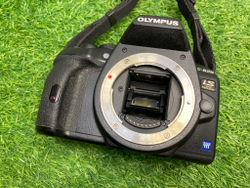 Olympus E-620