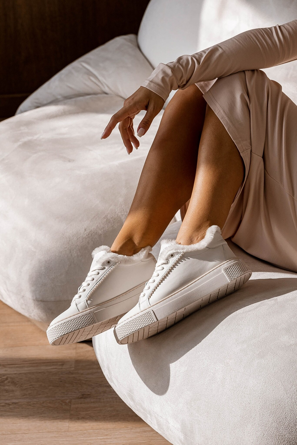 Короткие зимние кеды из натуральной кожи SIENA white