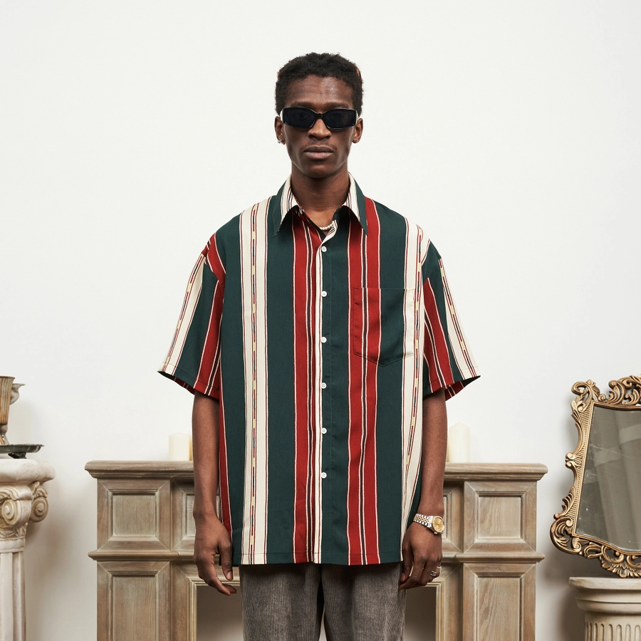 Рубашка ER "Green and Red Stripes" Short-Sleeved Shirt