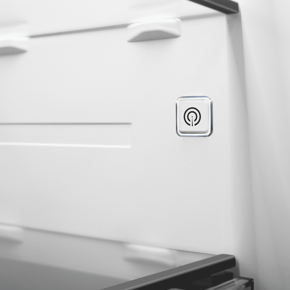 Холодильник с инвертором MAUNFELD MFF190NFB01