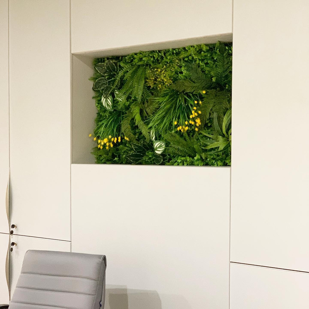 19.12. Озеленение центрального офиса "Центр-Инвест Банка" г.Ростов