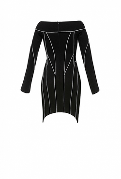 Платье-футляр приспущеное на плечах черное 02-01-23 SS