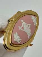 Футляр для помады розовый Wedgwood by Stratton