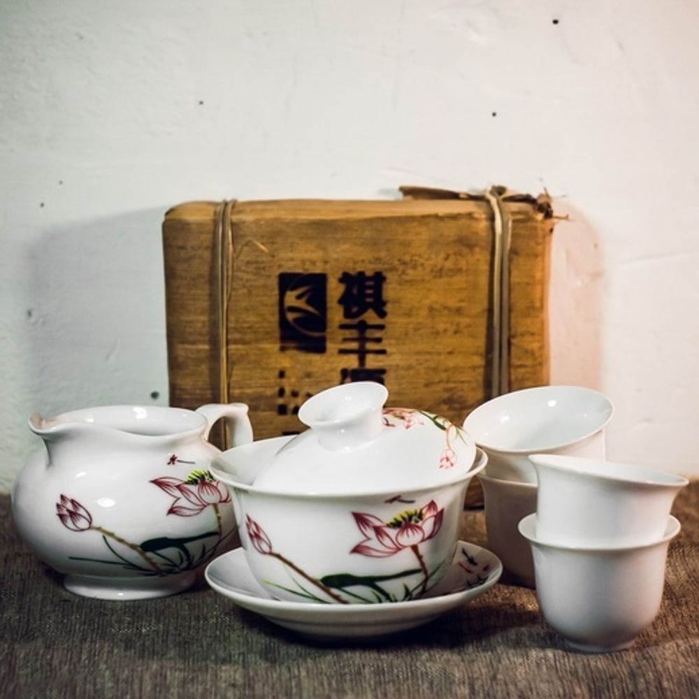 Чайный набор "Алый Лотос"