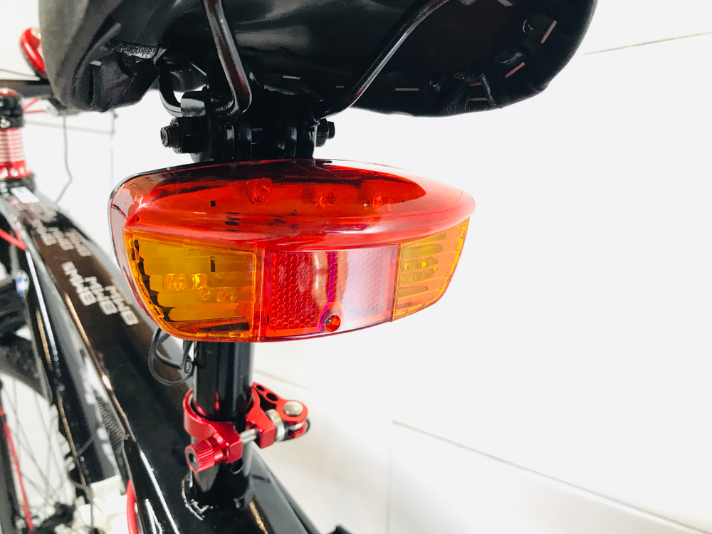 Комплект освещение для велосипеда (фонарь задний + стоп + повороты + фара передняя)