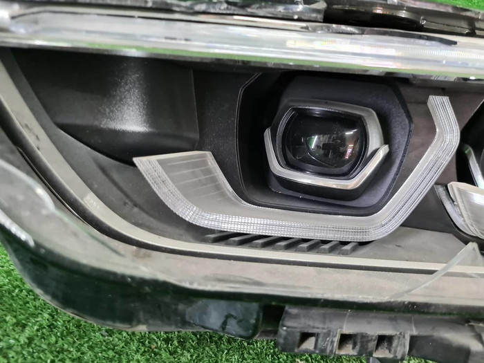 Фара левая BMW X1 F48 (2019-2022) LED