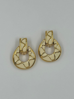 Клипсы с кремовой эмалью Givenchy