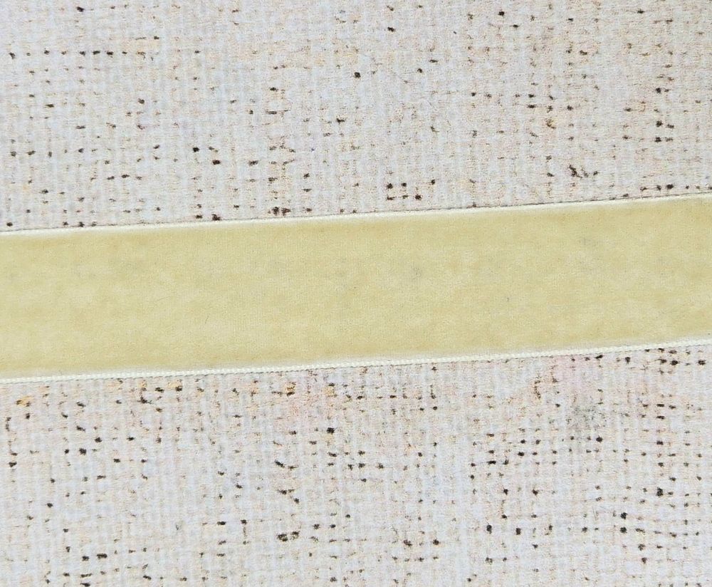 Лента бархатная, ш. 2,5 см, айвори
