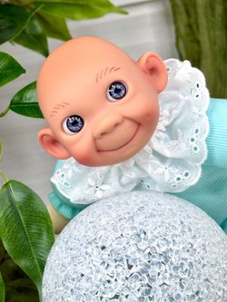 Кукла LAMAGIK мягконабивная 23см Caritas (304U4)