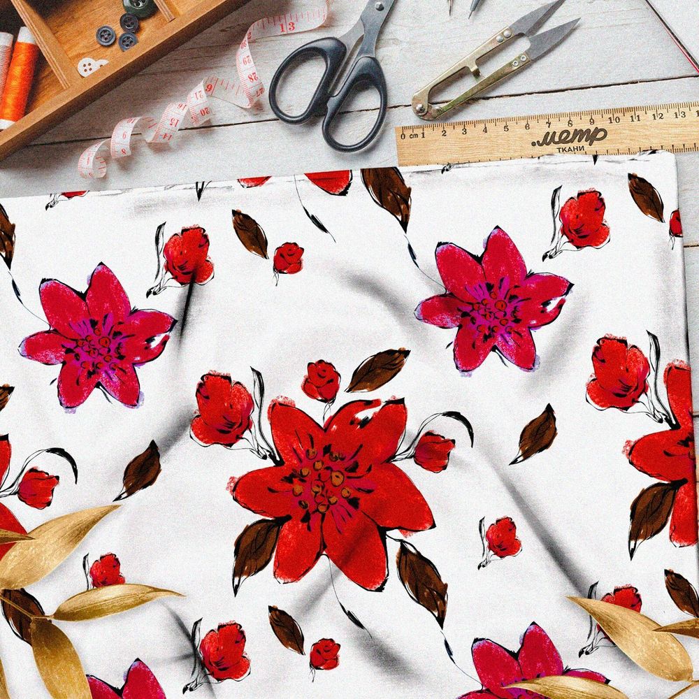 Ткань футер 2-х нитка красные цветочки и листочки