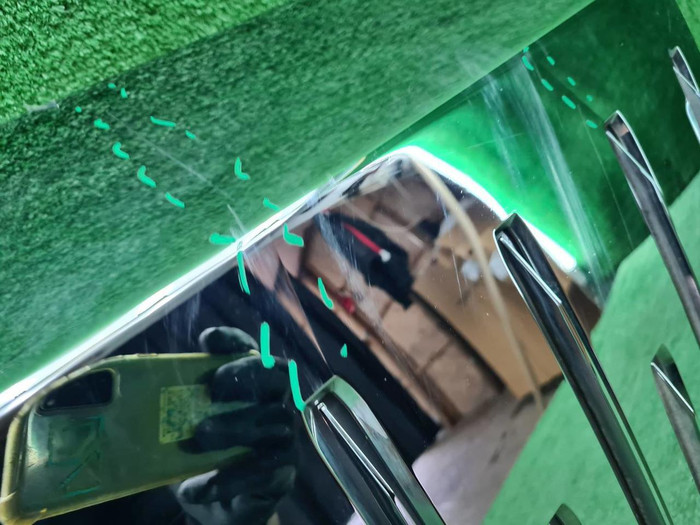 Решетка радиатора Zeekr 009 (2022-н.в.)