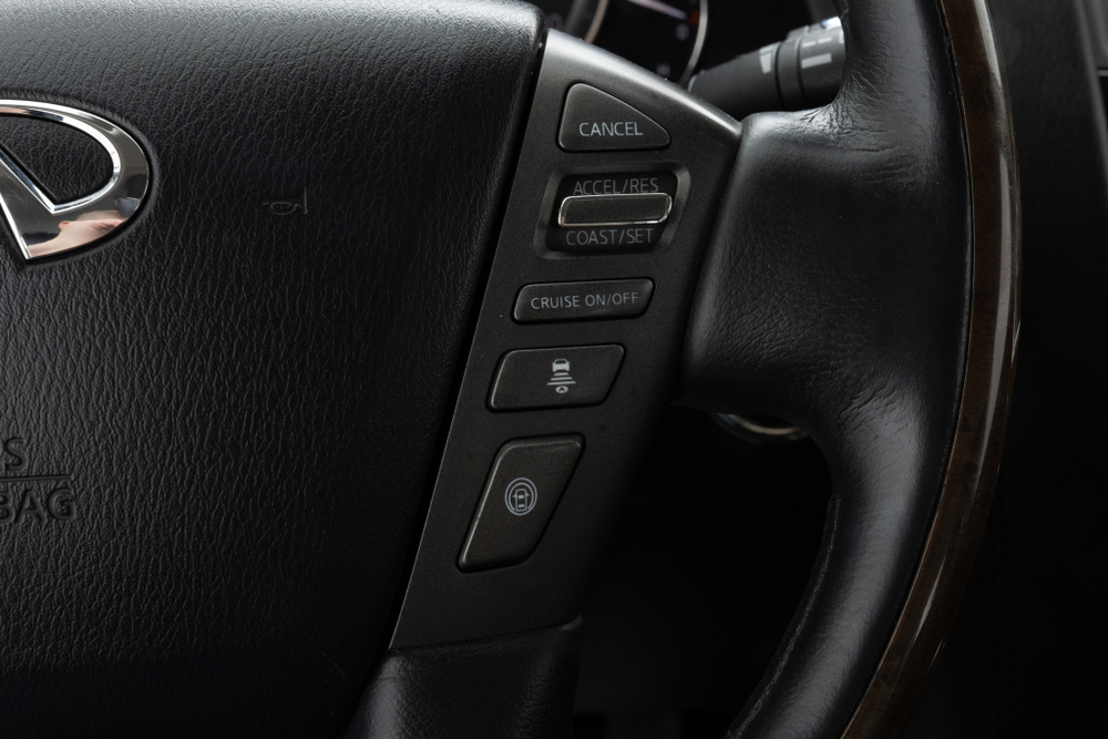 Infiniti QX56, 2010 год
