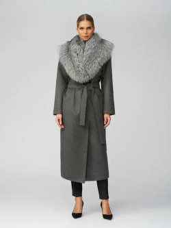 Женское шерстяное пальто с меховым воротником