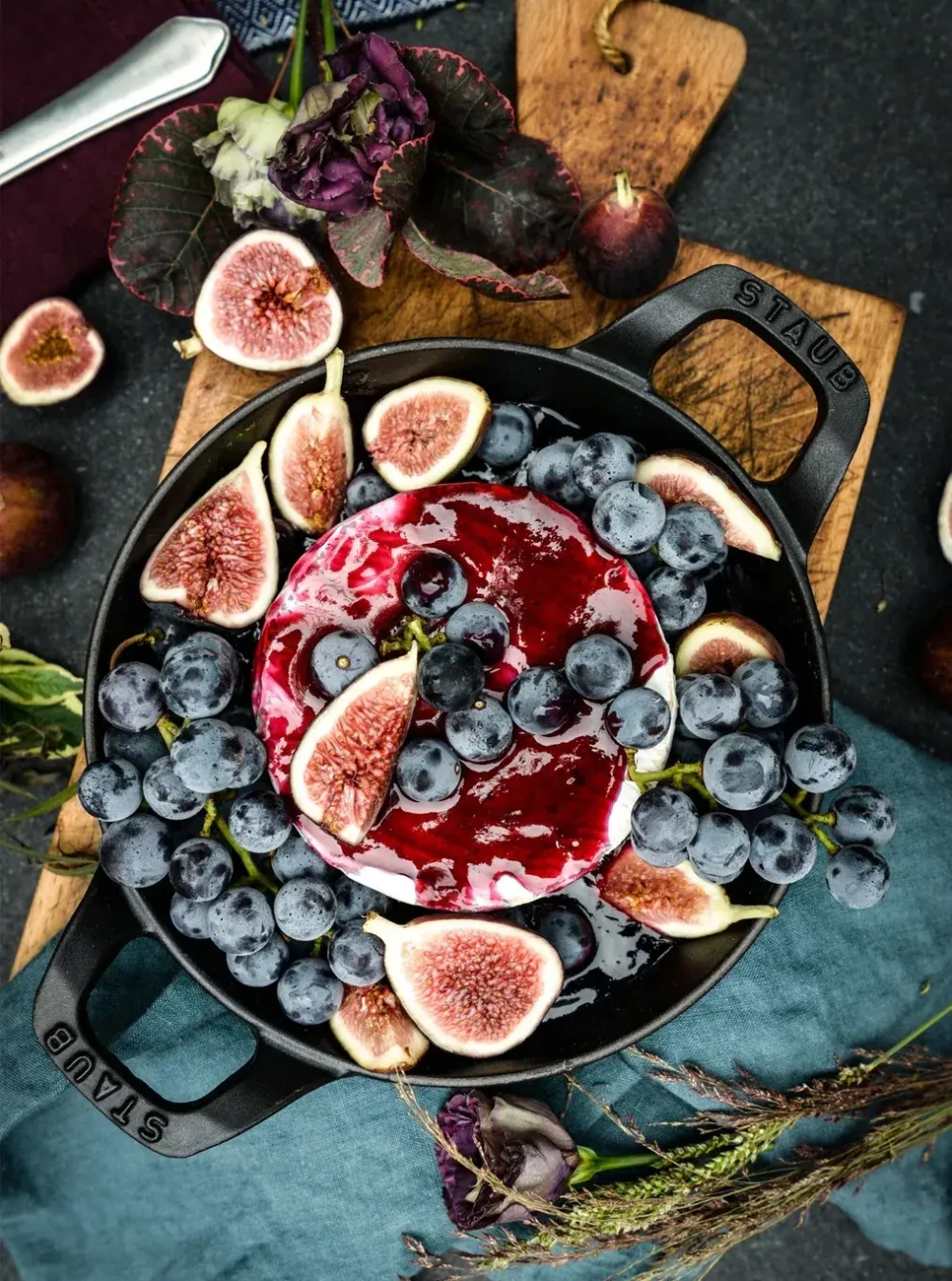 STAUB Sur la Table Блюдо Minis 24x16 см красное