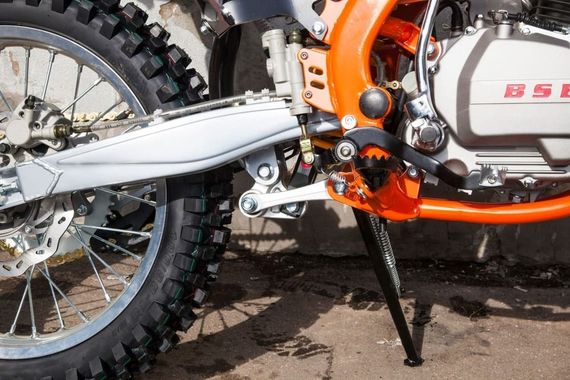 Мотоцикл кроссовый эндуро BSE Z6 2.0